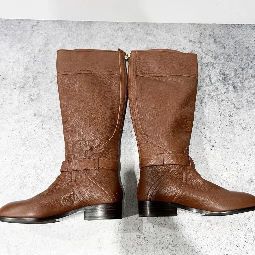 Tory Burch size 5m